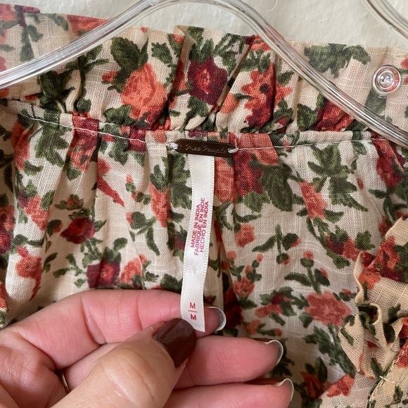 Free People Women’s Meant to Be Blouse Size M Floral Button Down Top Romantic - Picture 4 of 8